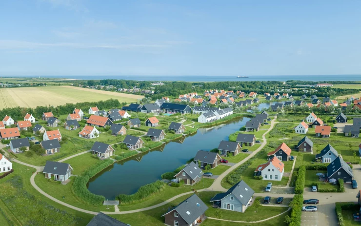 Landal-Landal-Strand-Resort-Nieuwvliet-Bad-luchtfoto.webp