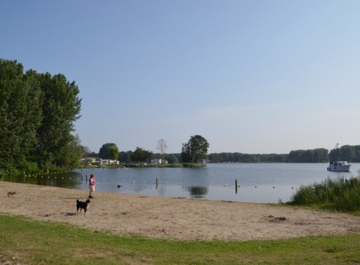 Camping De Meeuw